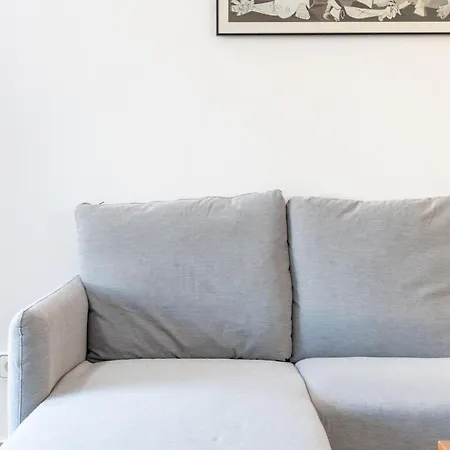 Montolivet Gulliver Apartamento *