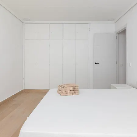 Montolivet Gulliver 아파트 *